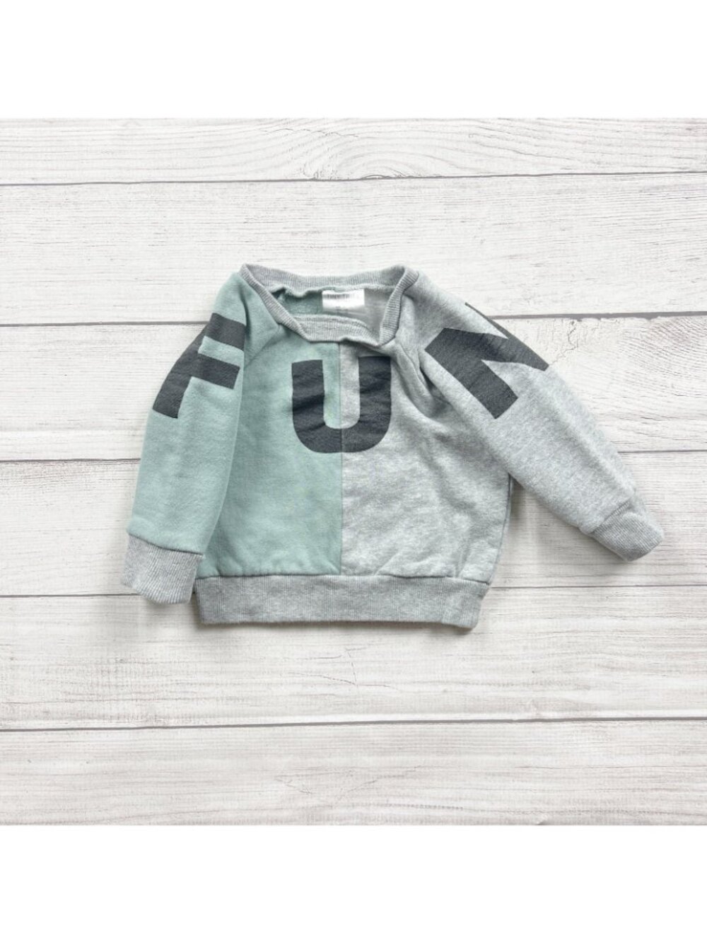 Tiny Tribe Baby Sweatshirt Fun Graphic Long Sleeve Crewneck 9-12 Months - Picture 2 of 4